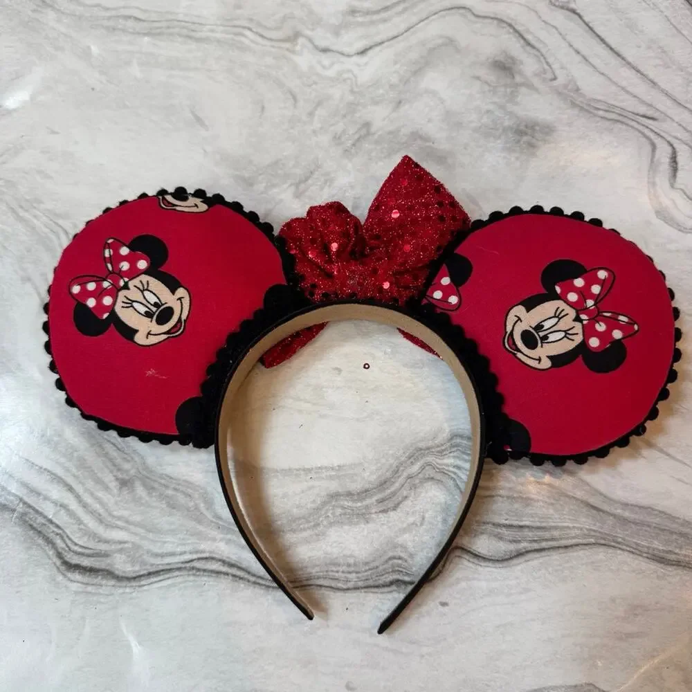 Minnie Mouse Ears